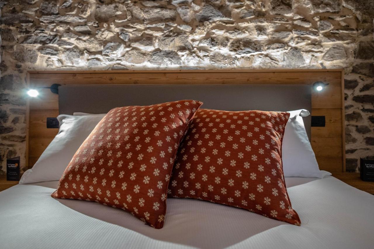 Les Plaisirs D'Antan Hotel Jovencan ภายนอก รูปภาพ