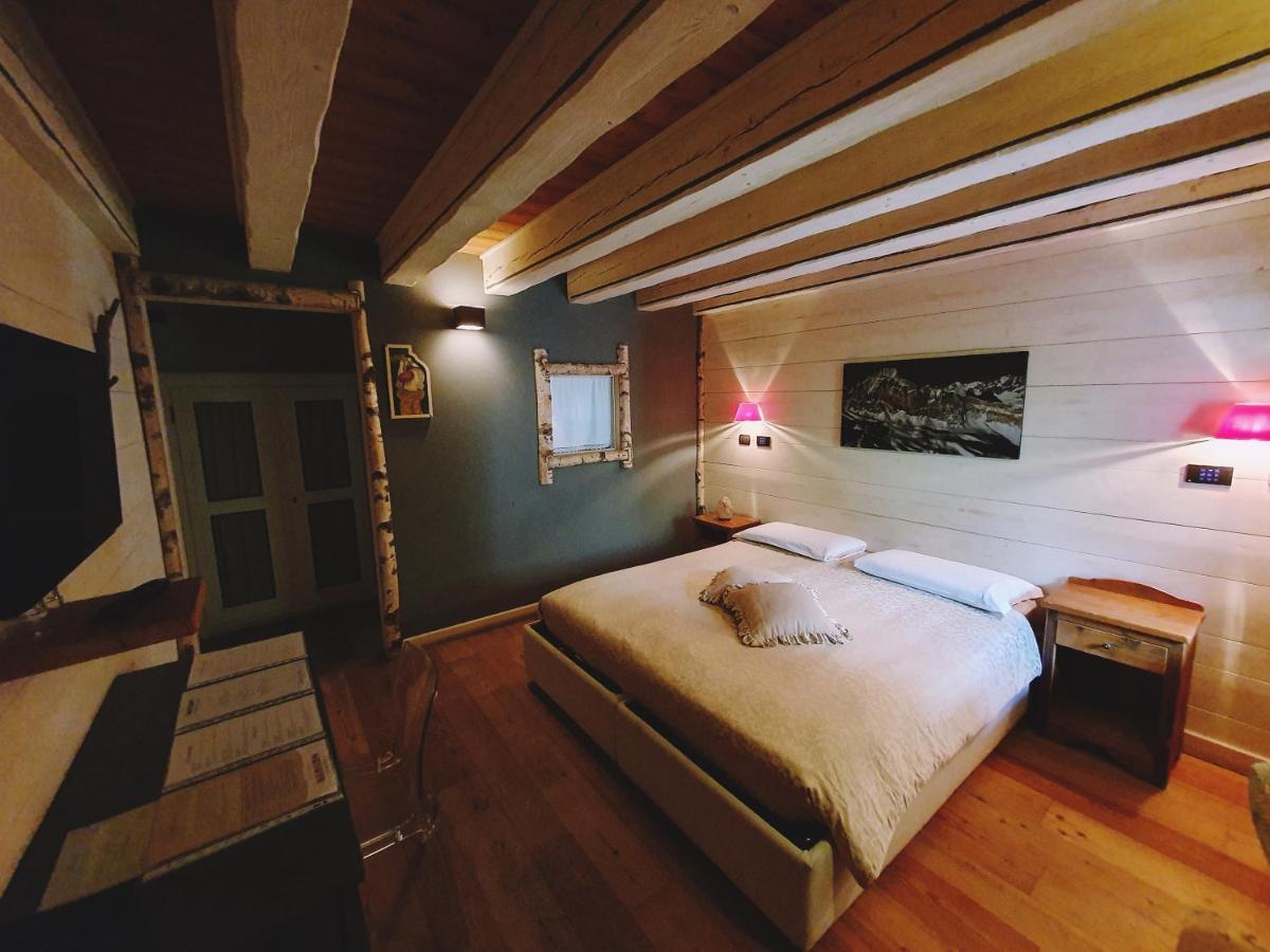 Les Plaisirs D'Antan Hotel Jovencan ภายนอก รูปภาพ